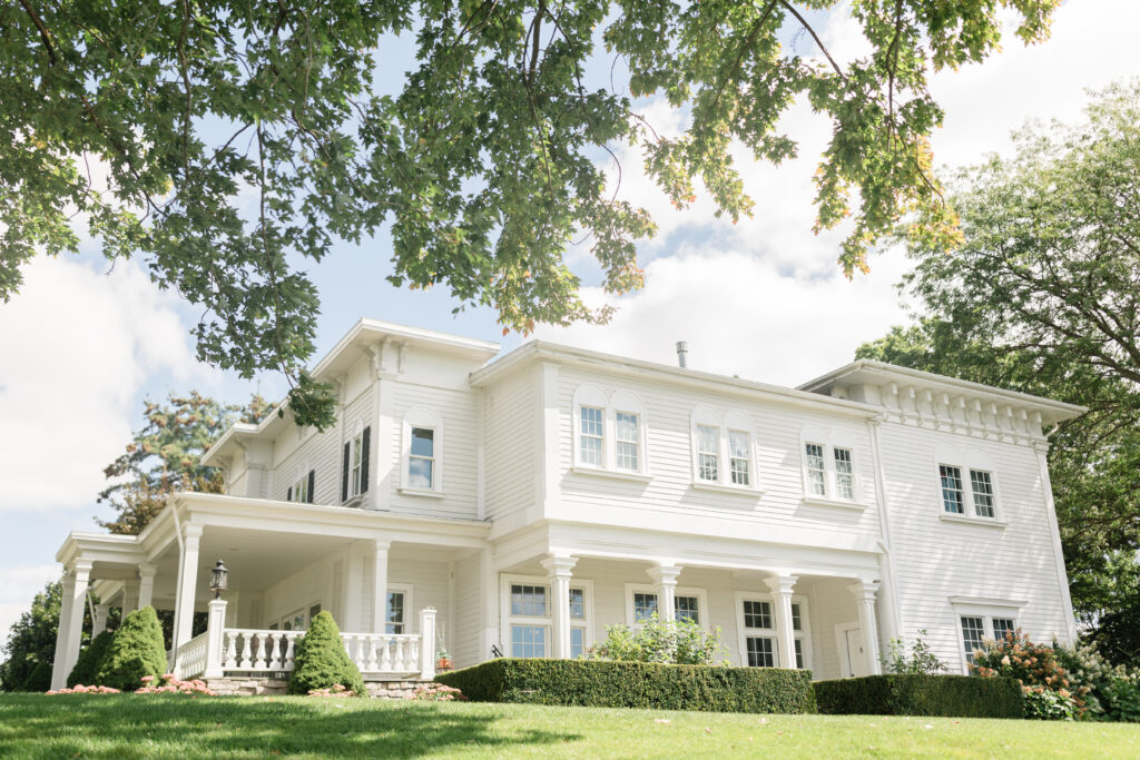 Upstate New York wedding venue, the historic estate, John Joseph Inn in Ithaca, NY.