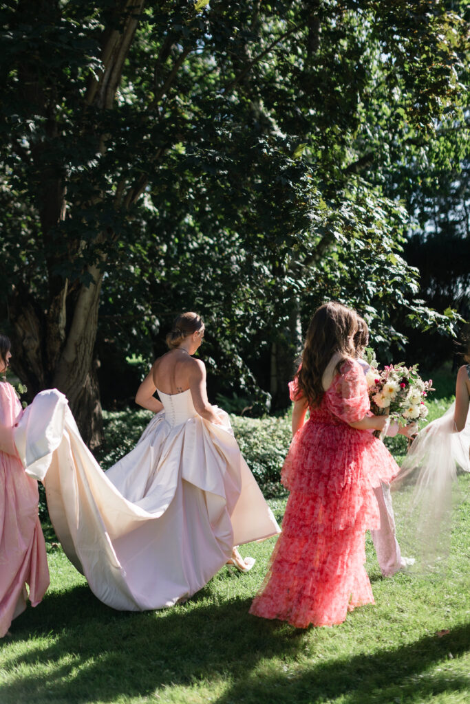 Upstate new york wedding photography of bride and bridesmaids.